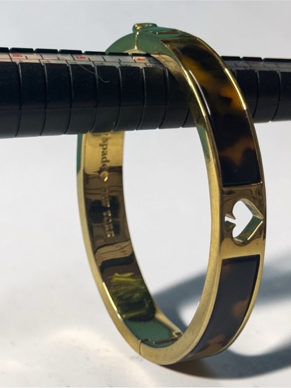 Kate Spade Hole Punch Gold Tone Tortoise Shell Spade Hinged Bangle Bracelet